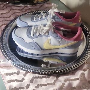 Nike Kids Sneakers in Pink and Yellow